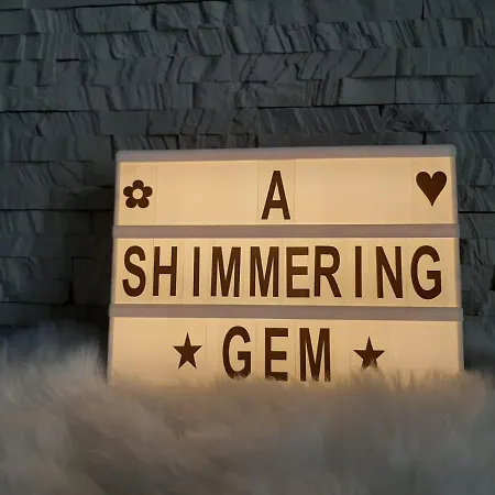 A Shimmering Gem スプリト